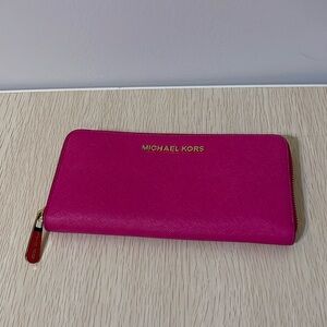 Michael Kors hot pink wallet